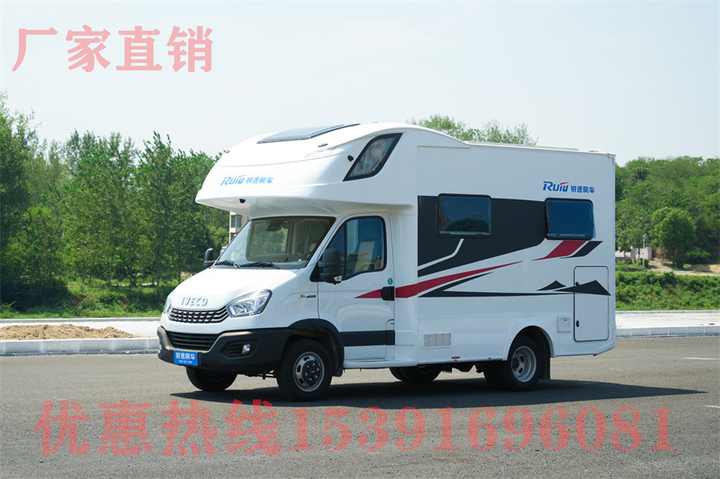 大通b級短軸房車 大通V70房車來啦!硬升頂設(shè)計防風(fēng)又保暖,可下地庫